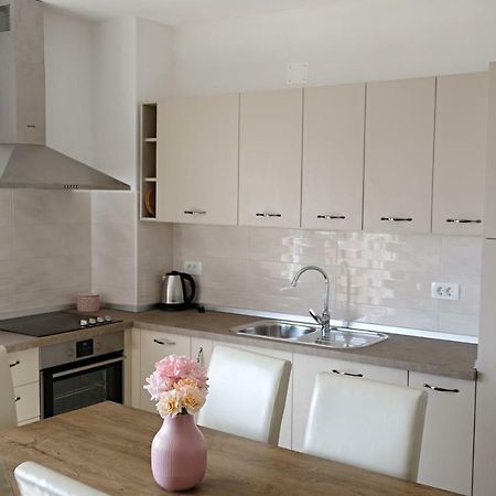 Apartment Sole Umag Exterior photo